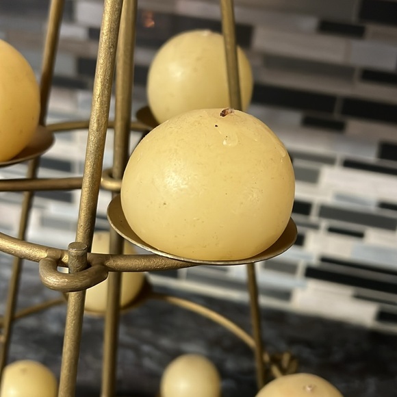 Vintage tree with round candles - Picture 3 of 3